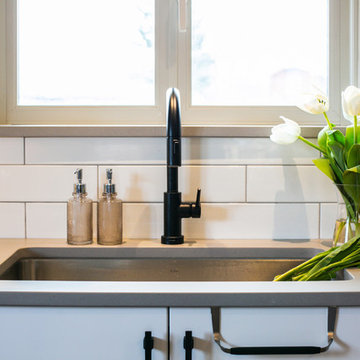 W. Elmhurst Drive Kitchen Renovation