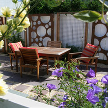 Outdoor Light Trellis