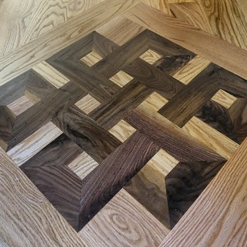 Celtic Knot - Walnut Border