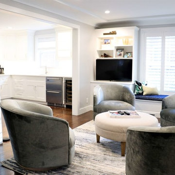 Brentwood Mo-Sophisticated Renovation