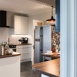 White Manston & Graphite Gloss doors with glass effect edging and profile handle