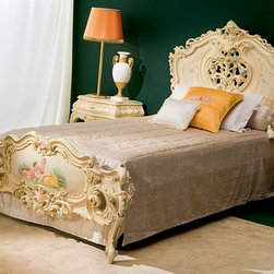 Silik - Platform Beds