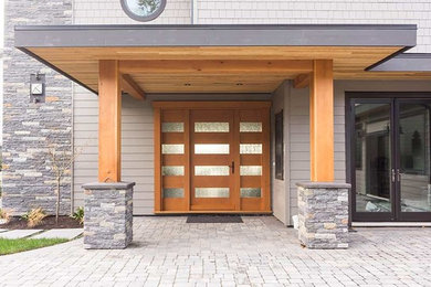 Garage photo in Vancouver