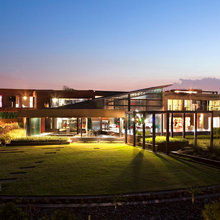 Nico van der Meulen Architects