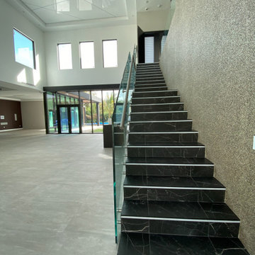 SW Modern - Staircase