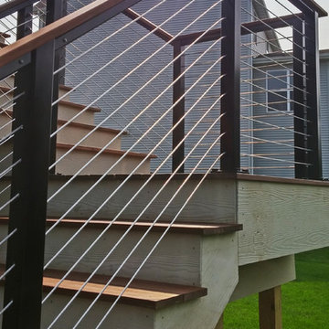Woodsbury, MN: Black Aluminum Posts & Inline Support for Customer Top Rail