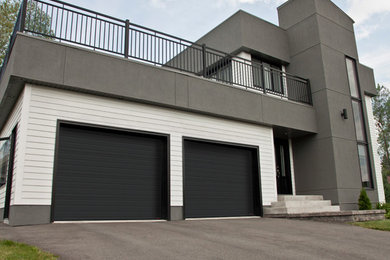 Standard+ Contemporary Garage Door