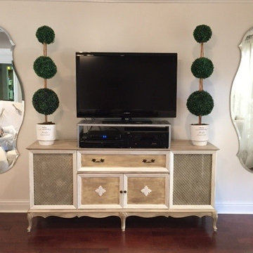 Custom Painted Antiques and Vintage Furniture
