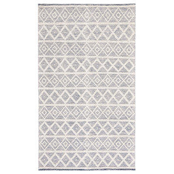 Safavieh Couture Natura Collection NAT827 Rug, Ivory/Navy, 5'x8'