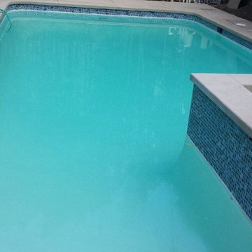 Block wall / pool