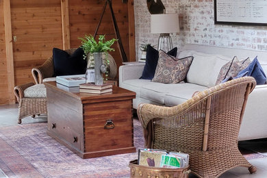 Inspiration for a living room remodel in Columbus