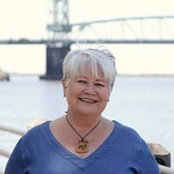 Joan Loch's photo