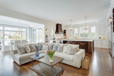 Design ideas for a transitional family room in Montreal.