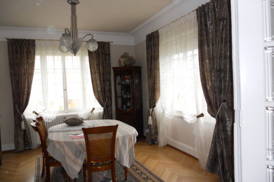Inspiration pour une salle à manger traditionnelle.