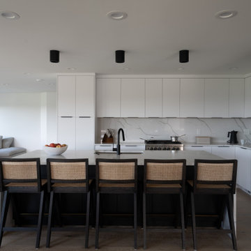 Clyde Hill Contemporary