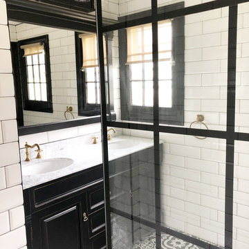 Black And White Bathroom