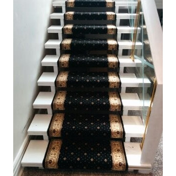 Hollywood Staircase