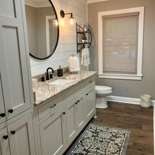 Mudroom/half Bath