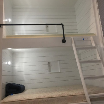 Bunk Beds at Lake Rental