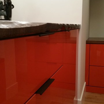 Dolores Master Closet