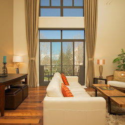 San Jose Loft - Curtains