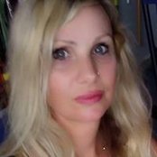 Yanea Swansons foto