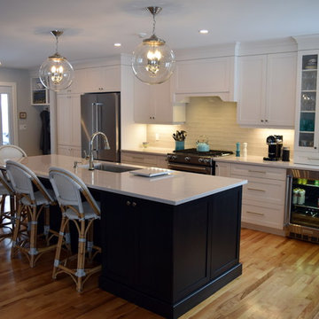 Transitional Kitchen in Ottawa, Ontario