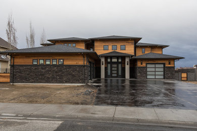 Home design - contemporary home design idea in Seattle