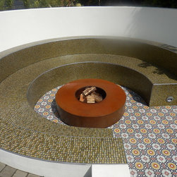 Moroccan inspired Garden with Jamie Oliver Pizza Oven area - Fire Pits