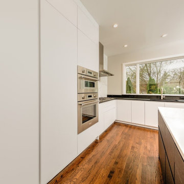 Picture perfect bright and dark Family oriented kitchen in Greenwich CT (2019)