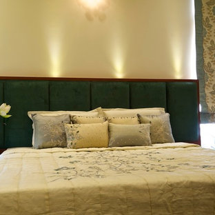 Esempio di una camera da letto etnica