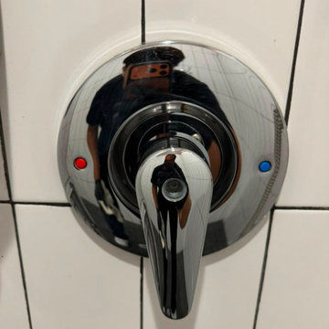 Bathroom Cleaning Service