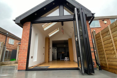 Contemporary Kitchen Extension