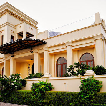Bayt Jullanar, Umm Suqeim Beach Road, Dubai
