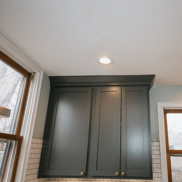 Woolworth Modern Kitchen
