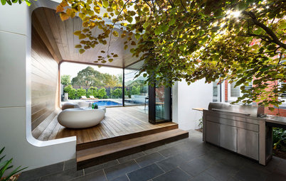 Houzz Tour: Old and New Mix Beautifully in This Cleverly Extended Home