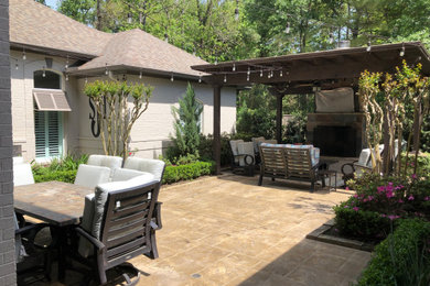 Inspiration for a patio remodel in Houston
