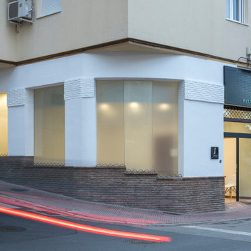 Testa, Clínica de fisioterapia y osteopatía