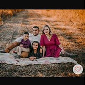 Elizabeth Esparza's photo