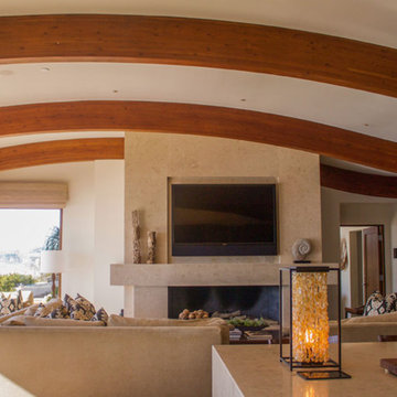 MODERN STYLE BEACH HOUSE IN SAN CLEMENTE, CALIFORNIA.