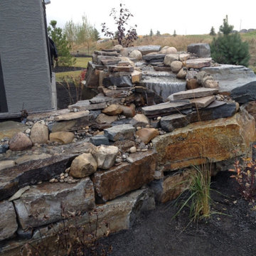 Heritage Pointe Waterfall