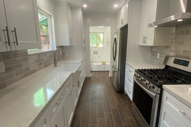 Example of a minimalist kitchen design