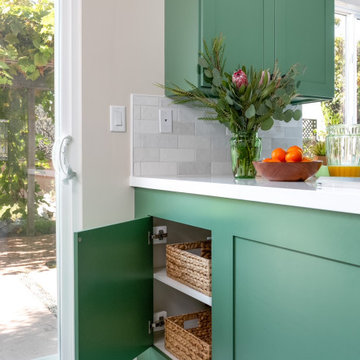 English Holly Kitchen