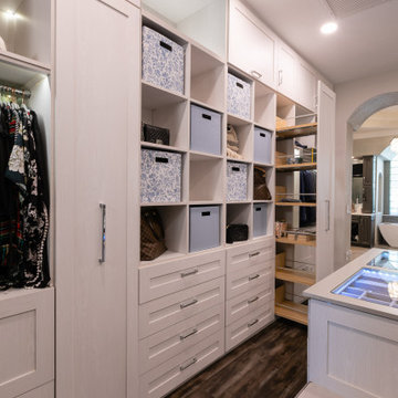 Master Closet in Davie - Florida