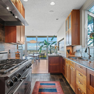 Rare Opportunity to Own MCM in the West Hills of Portland, OR