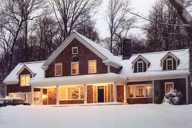 Elegant exterior home photo in New York