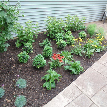 Algonquin Entry Landscape Gardens