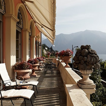 Magical Italian Lake House