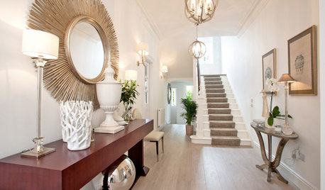 6 Ways to Add Oomph to Your Hallway
