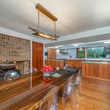Modern Kitchen, Warm Woods